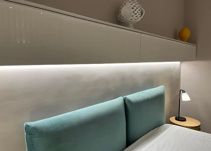 Loft House Apartment *